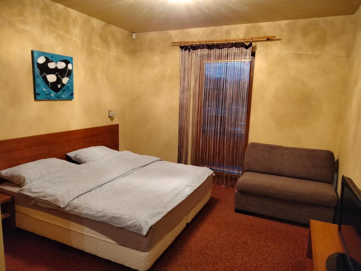 Velka Lomnica Apartman Robo 外观 照片